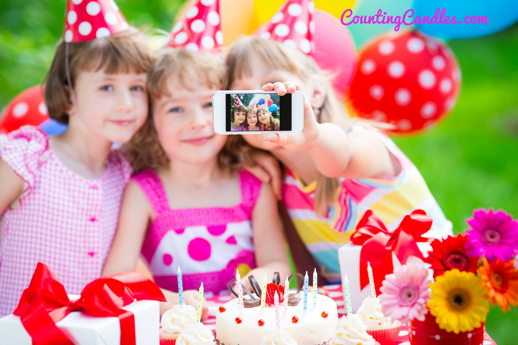 10 Must Take Pictures at a Kid’s Birthday Party
